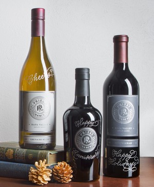 Holiday Etched Cabernet Sauvignon